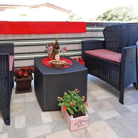 Appartamento Mladen - With Balcony *